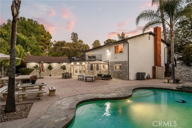 Property photo 1 of 39