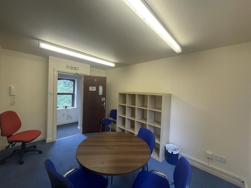 Property photo 3 of 4 Photo 5