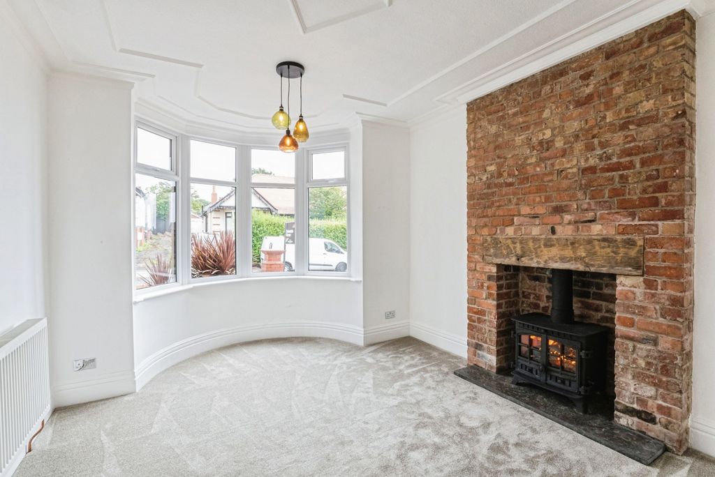 Property photo 2 of 21 Pbox-Img.Jpg