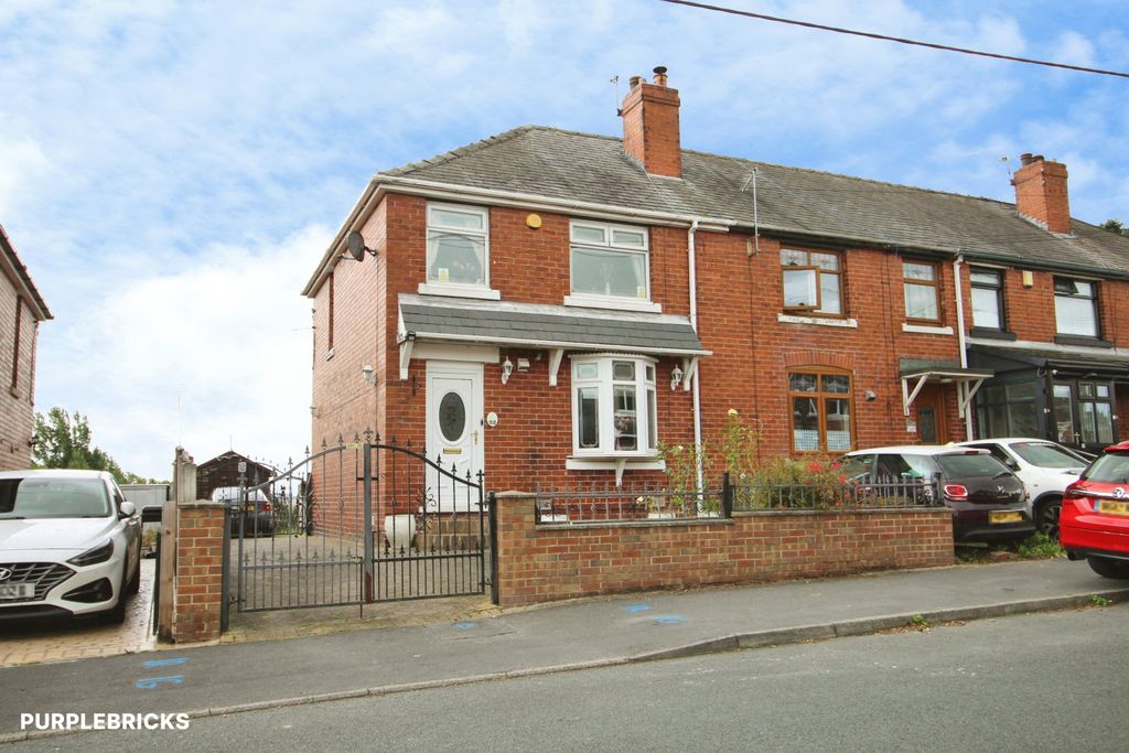 Property photo 1 of 19 Front View