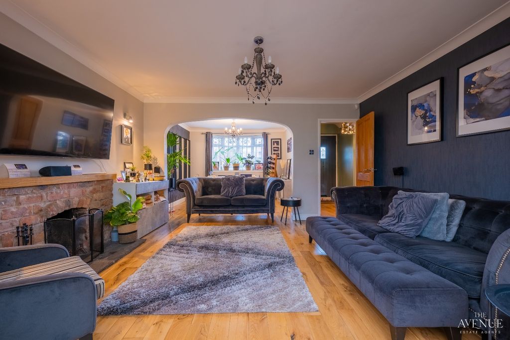 Property photo 2 of 26 2407646
