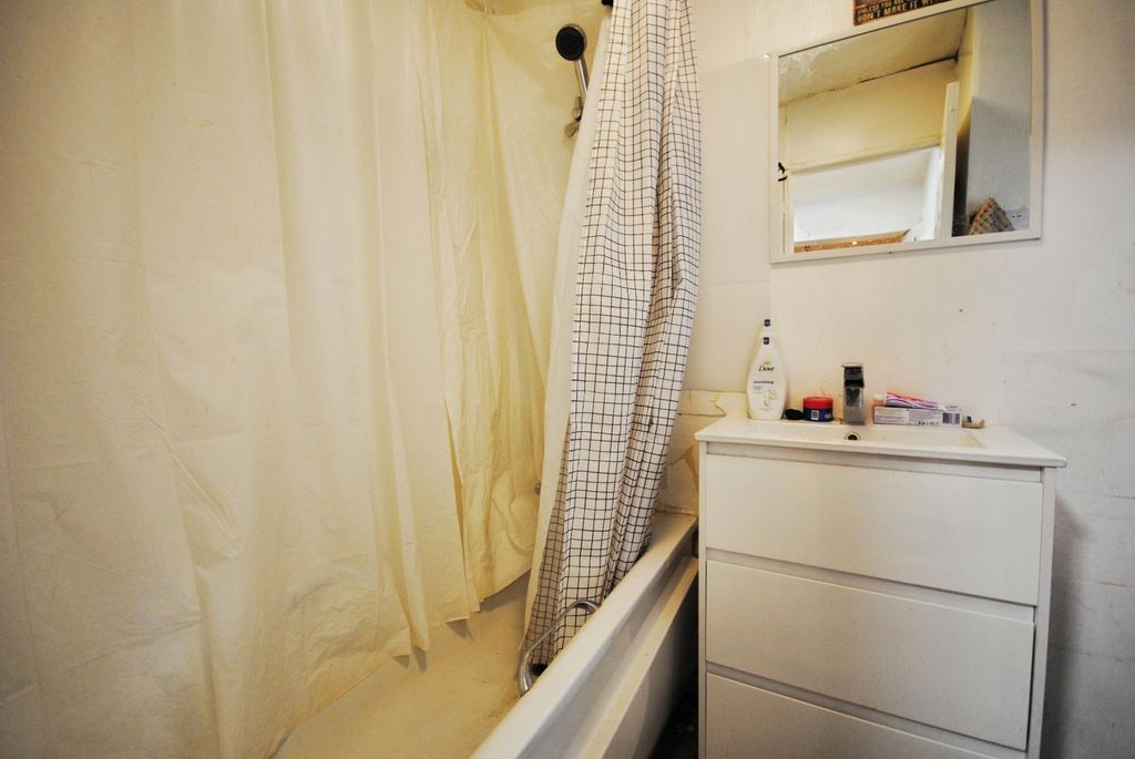 Property photo 2 of 6 Pbox-Img.Jpg