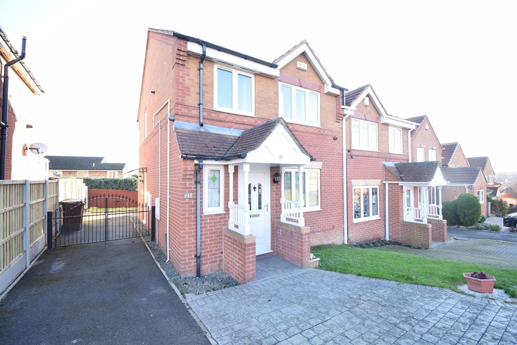 Property photo 1 of 15