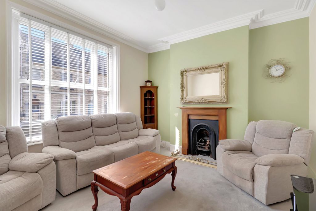 Property photo 2 of 11 Picture No. 02