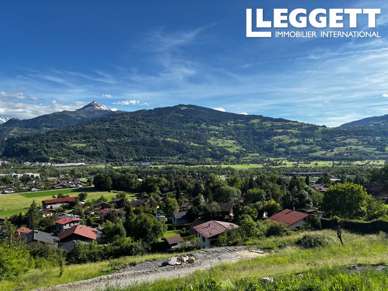 Property photo 3 of 10