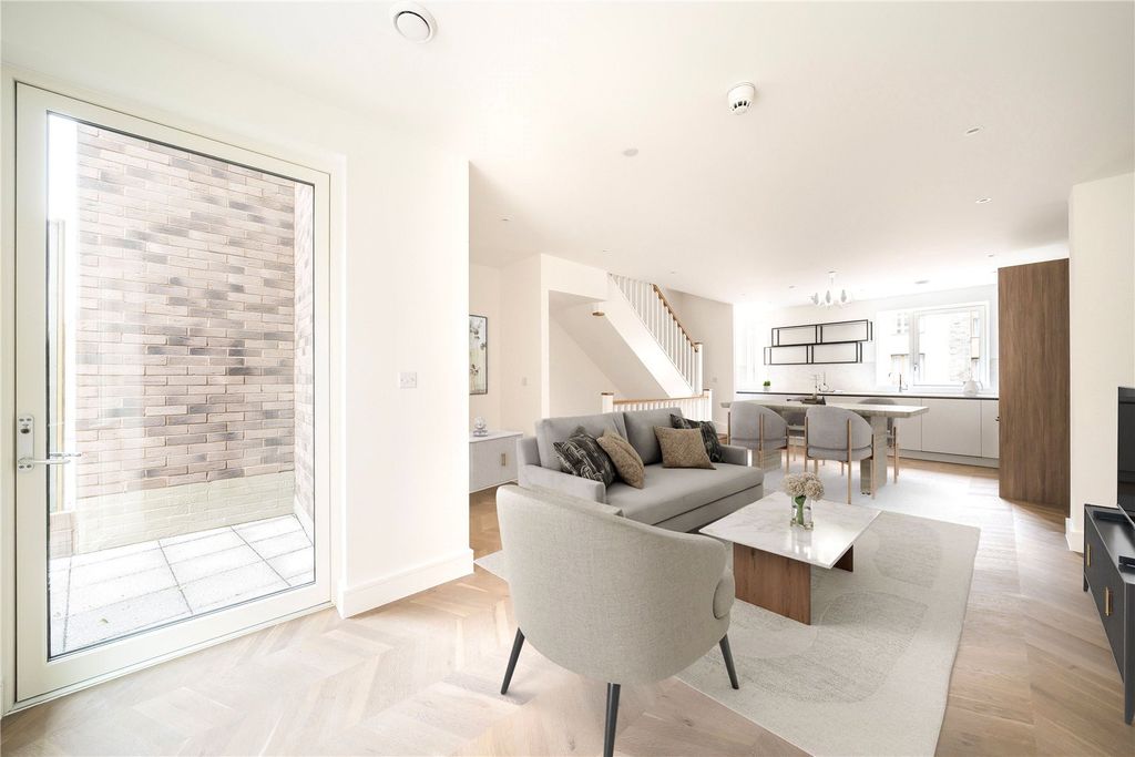 Property photo 2 of 9 Picture No. 19