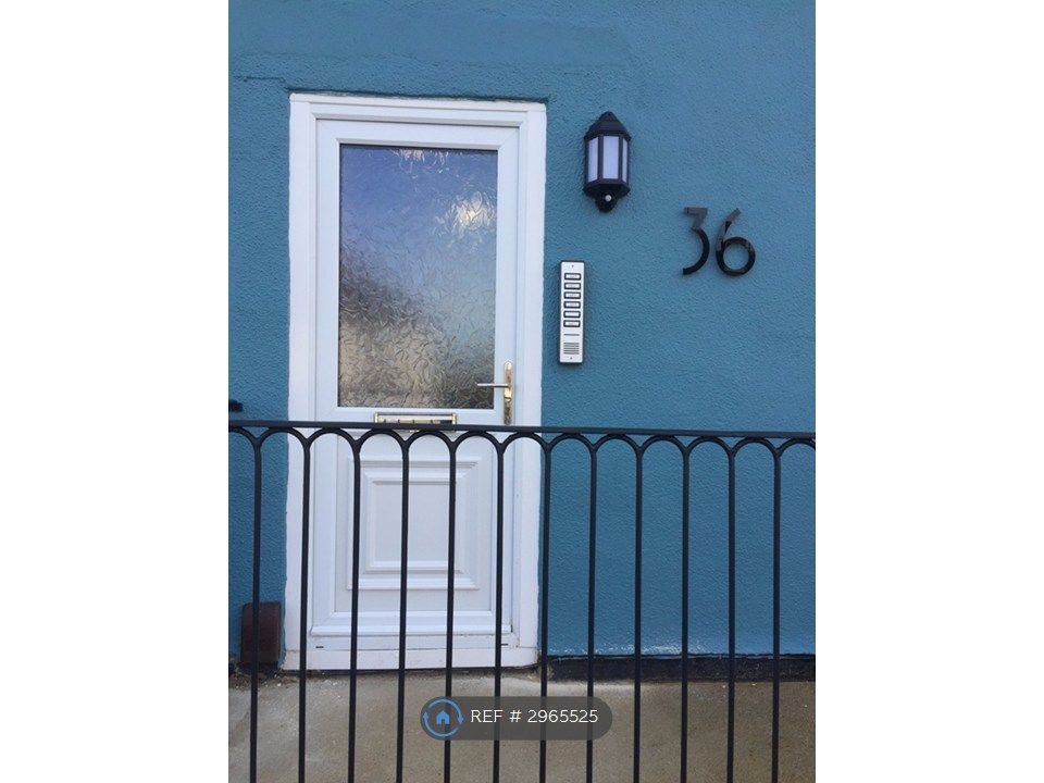 Property photo 2 of 10 Front Door - Secure Access