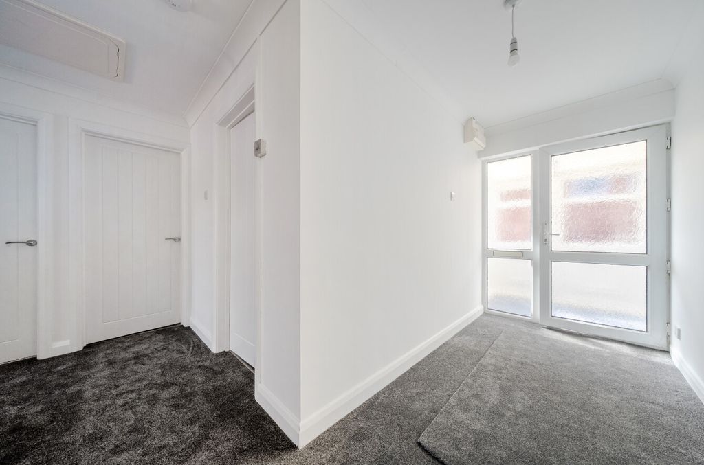 Additional image 8 of 3 bed bungalow for saleBryn Close, Newtown, Powys SY16