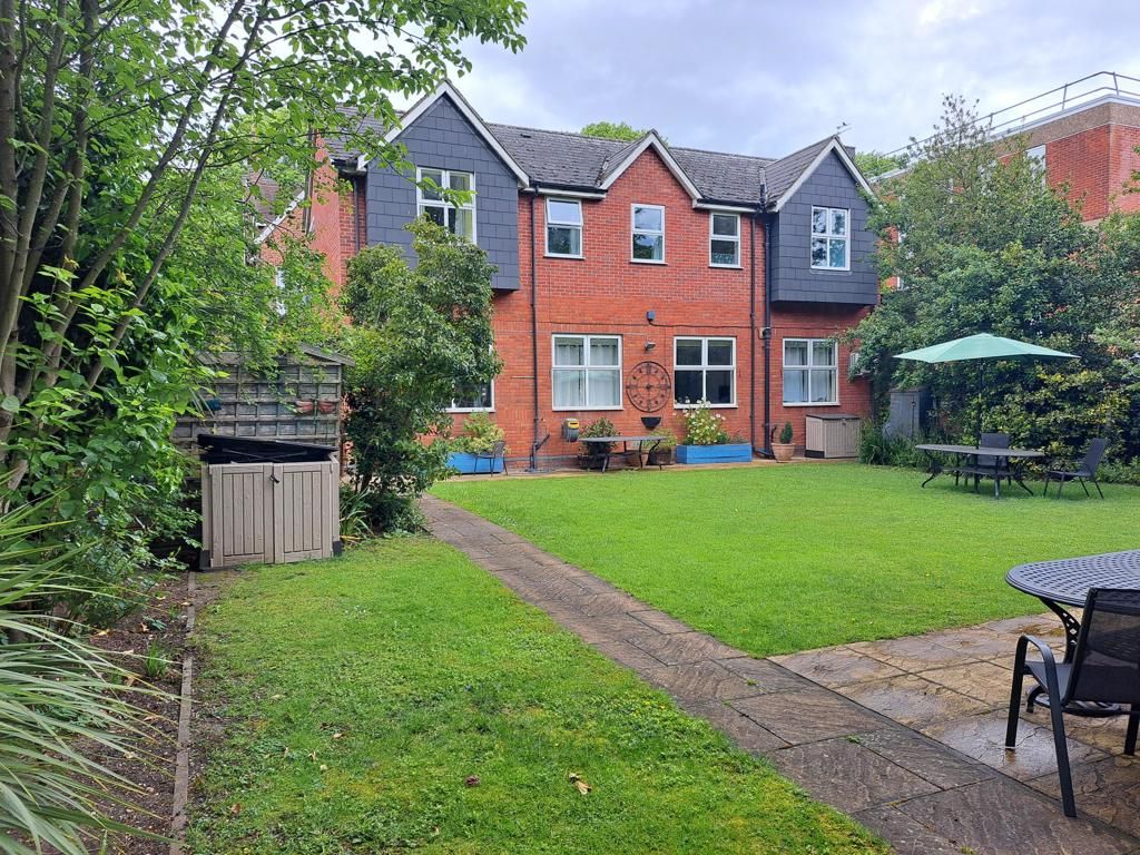 Property photo 2 of 11 Photo 2
