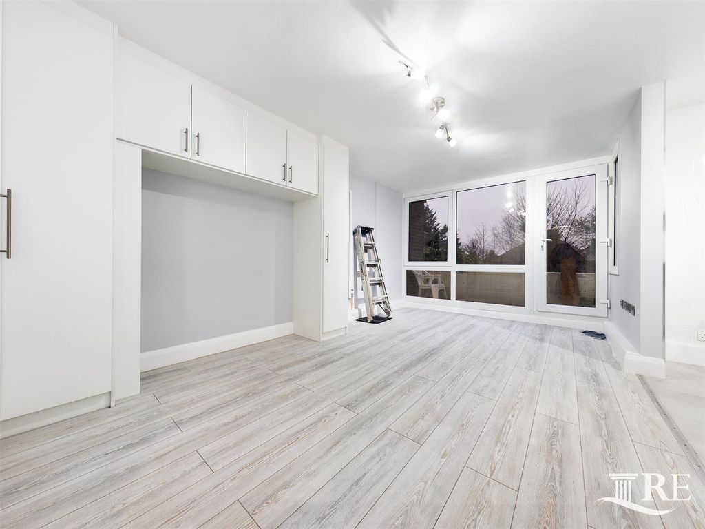 Property photo 3 of 7 Cam00625P1-Pr0101-Still05.Jpg