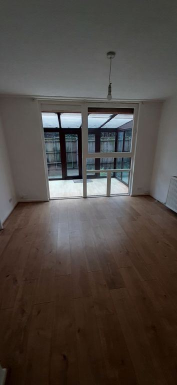 Property photo 1 of 11 Photo 11