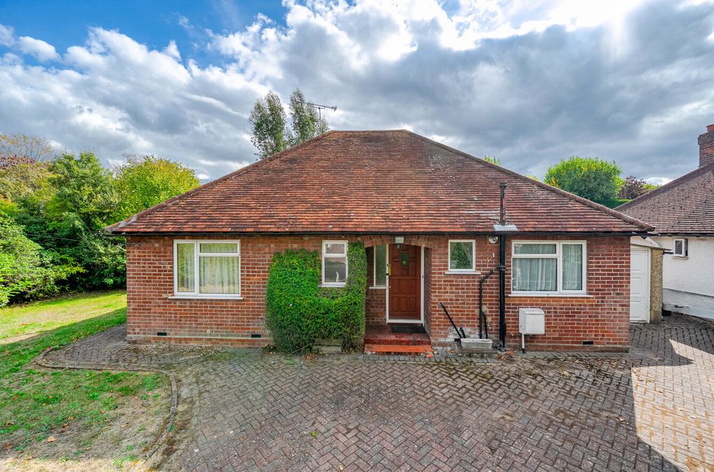 Property photo 1 of 26 1526362-2-1A0Cecc...