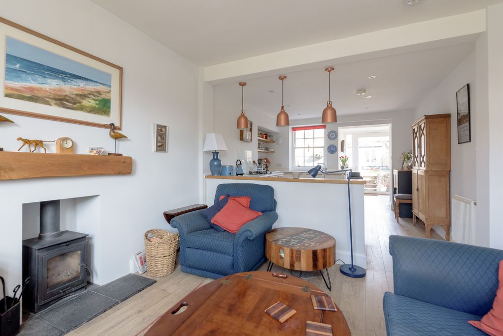 Property photo 3 of 16 Property Image 3