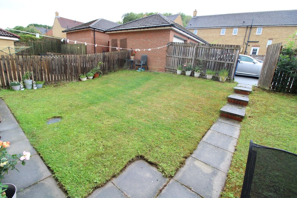 Property photo 2 of 17 m.G2