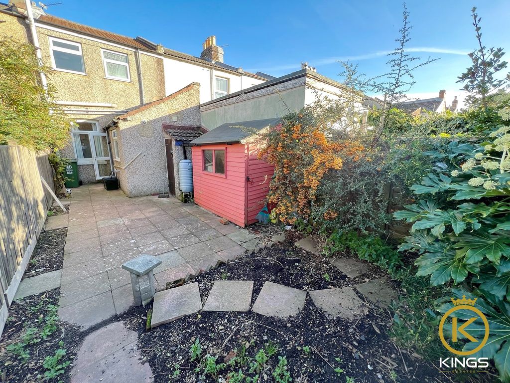 Property photo 3 of 14