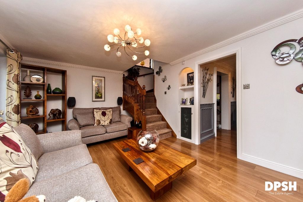 Property photo 3 of 30