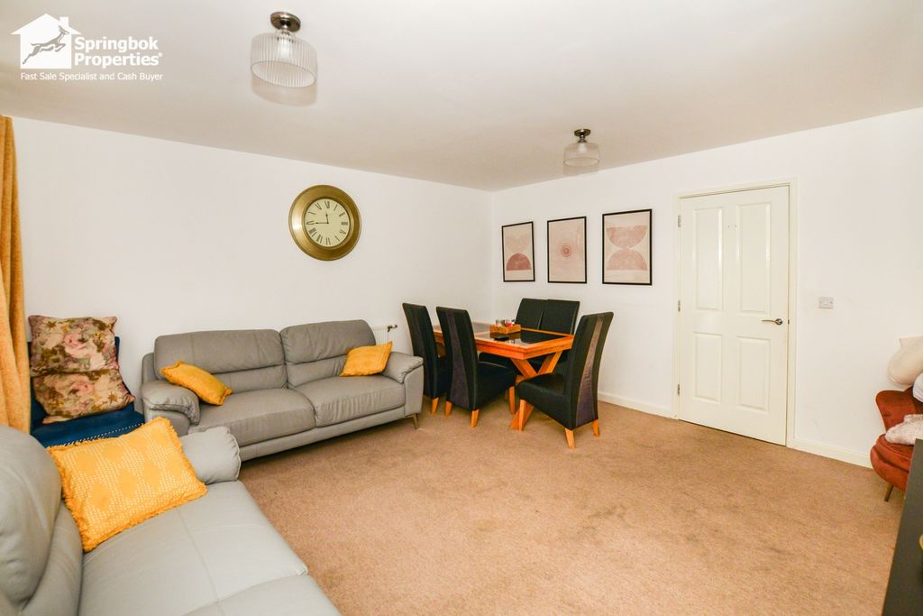 Property photo 3 of 12 Image 3