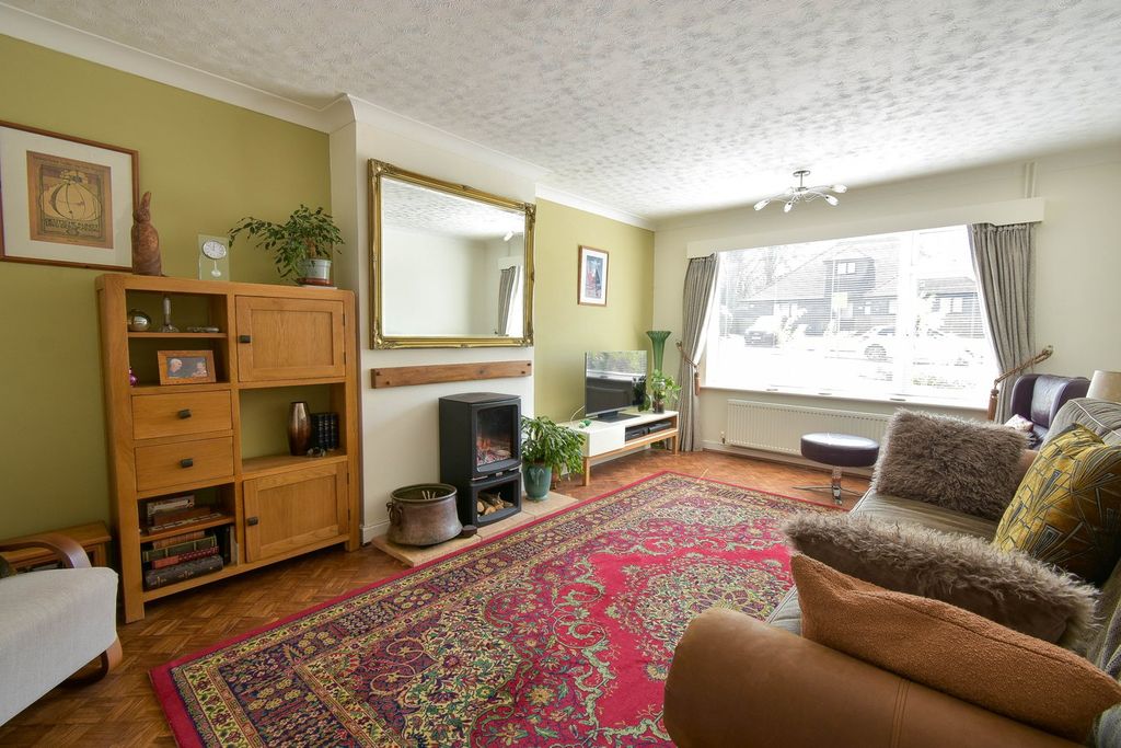 Property photo 3 of 19