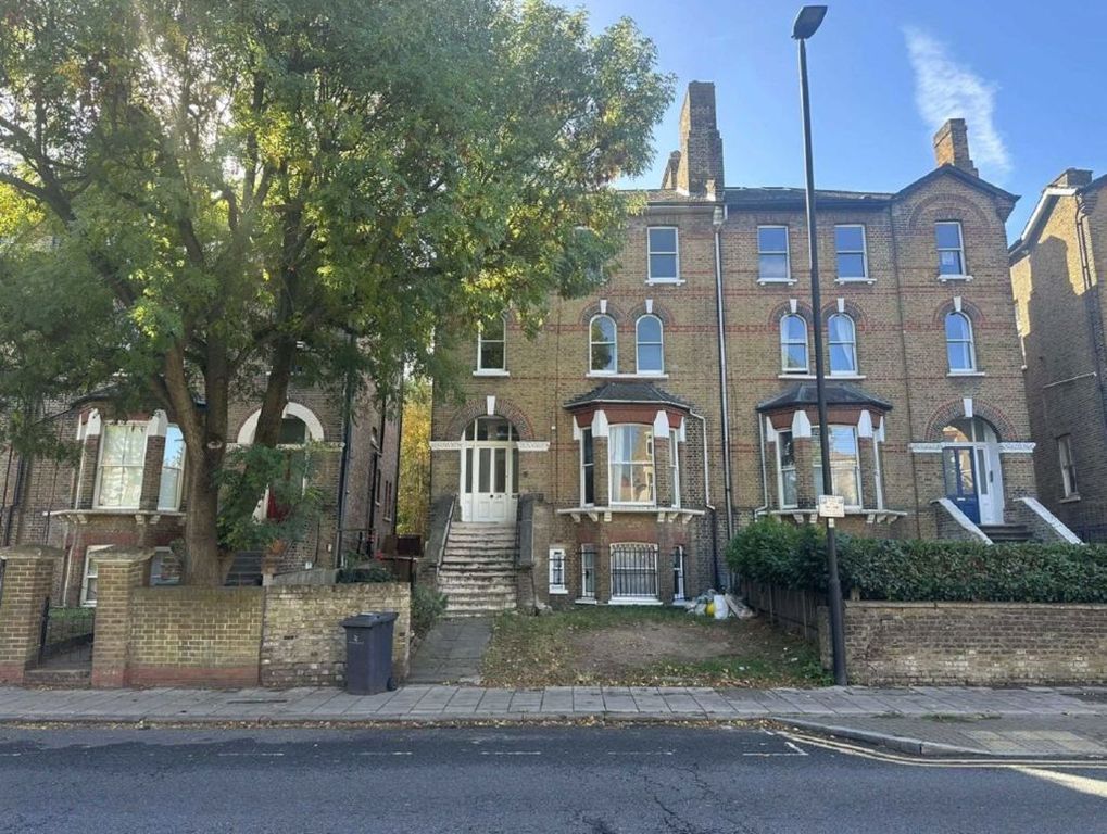 Property photo 1 of 1