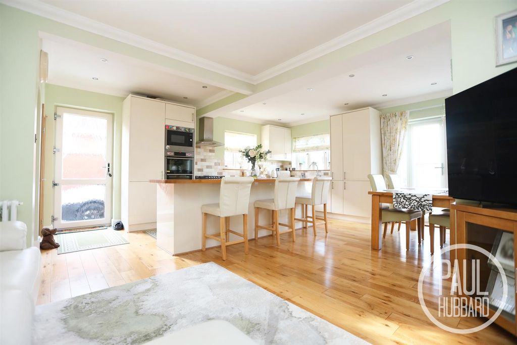 Property photo 3 of 25 7R5A4784.Jpg