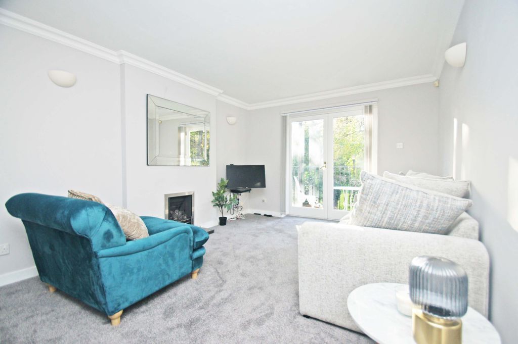 Property photo 1 of 13 0 General