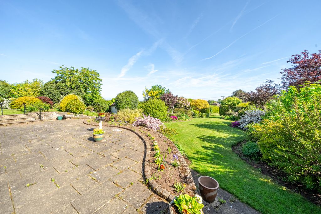 Property photo 2 of 21 1282060 (18)