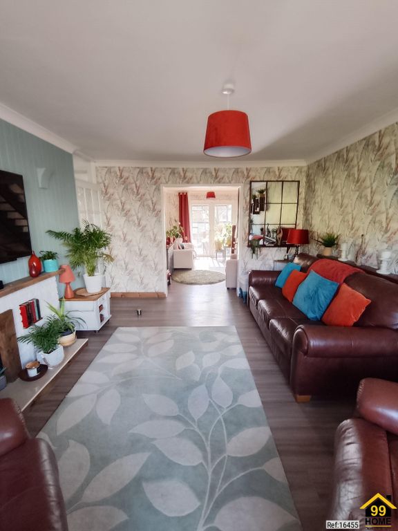 Property photo 3 of 18 Photo 2