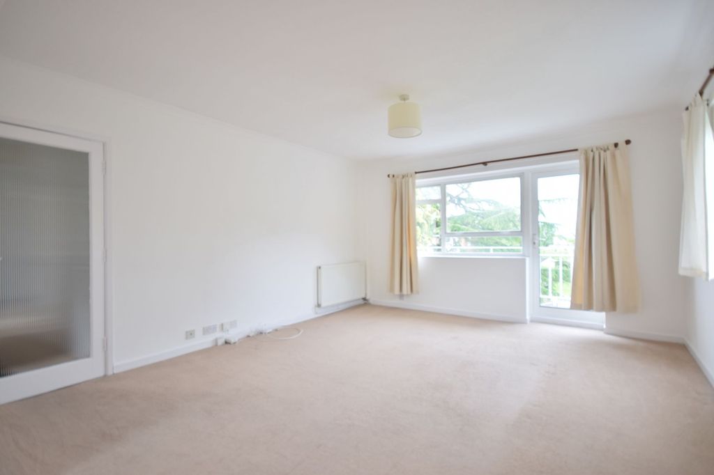 Property photo 3 of 22