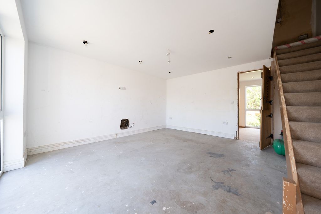 Property photo 3 of 14 Dsc03678