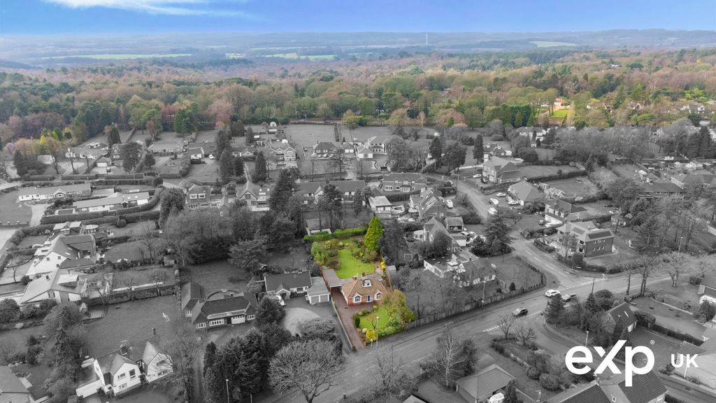 Property photo 2 of 26