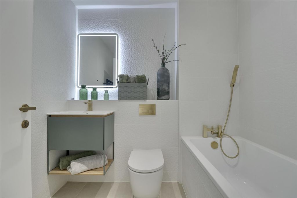 Property photo 3 of 15 90Fb55Fd-3F65-4Be0-Bc8D-A0C15C68Cbed_1_201_A.Jpeg