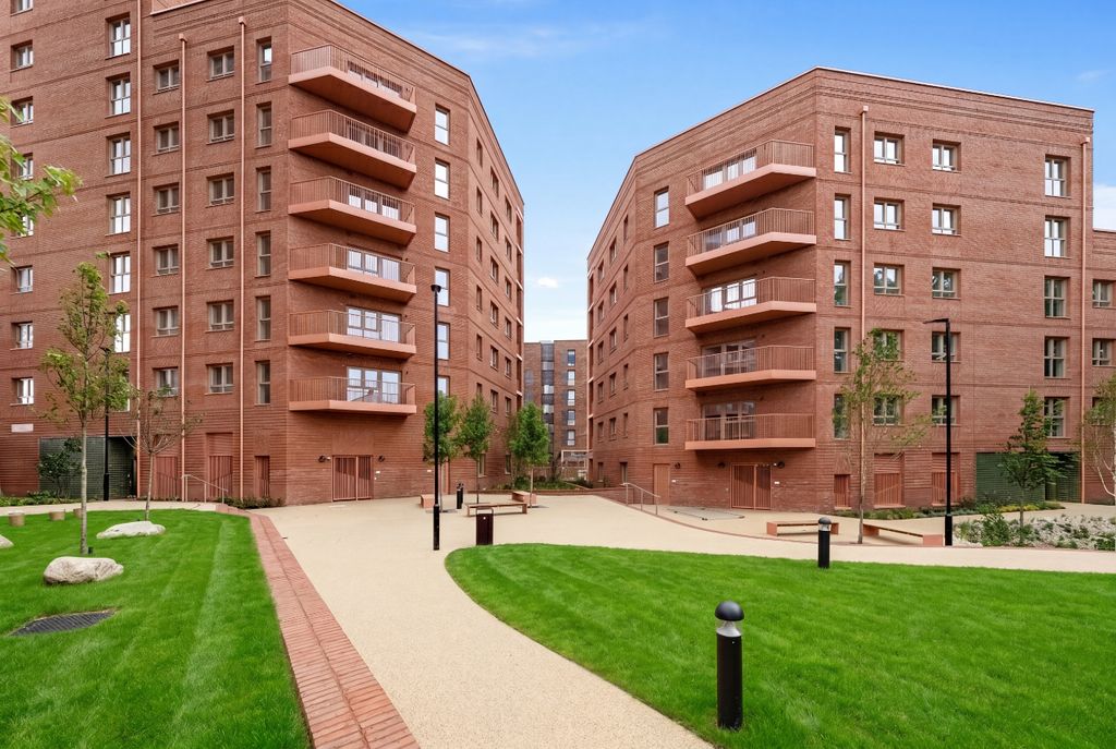 Property photo 1 of 10 Belrise Garden-5.Jpg