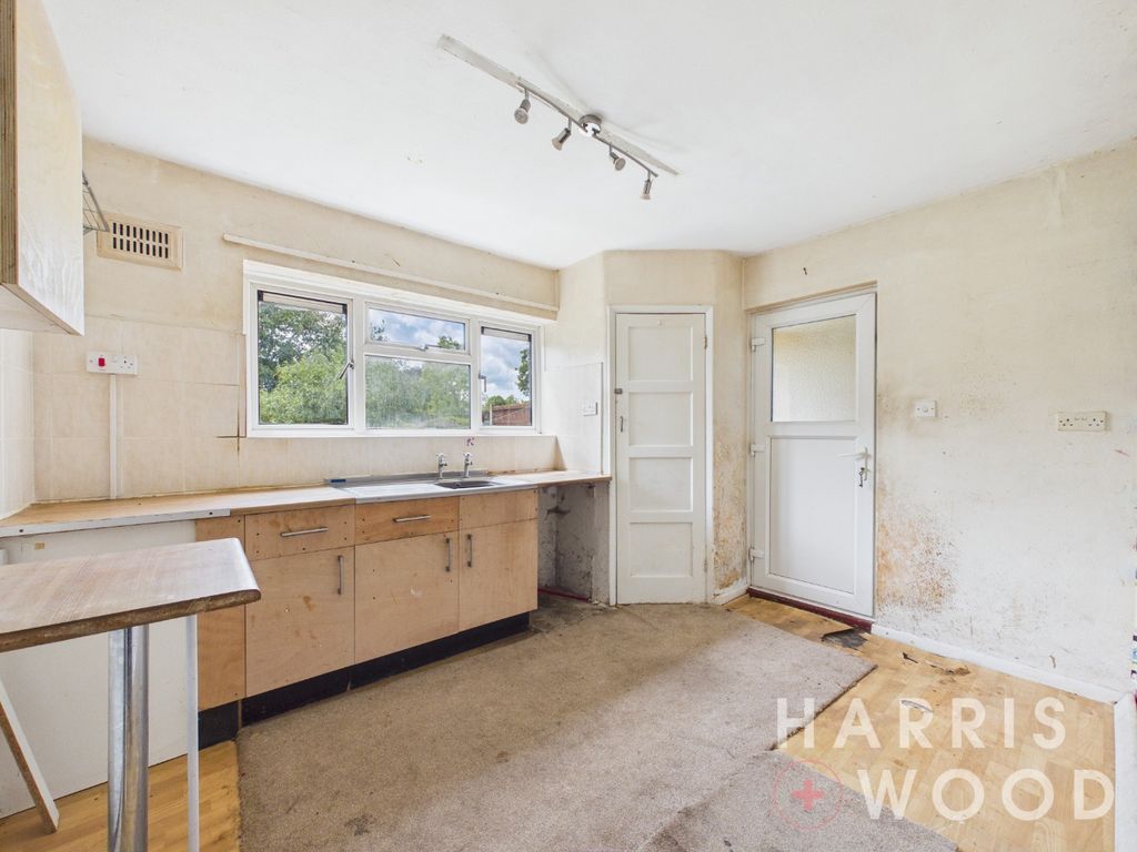 Property photo 2 of 27 5142613