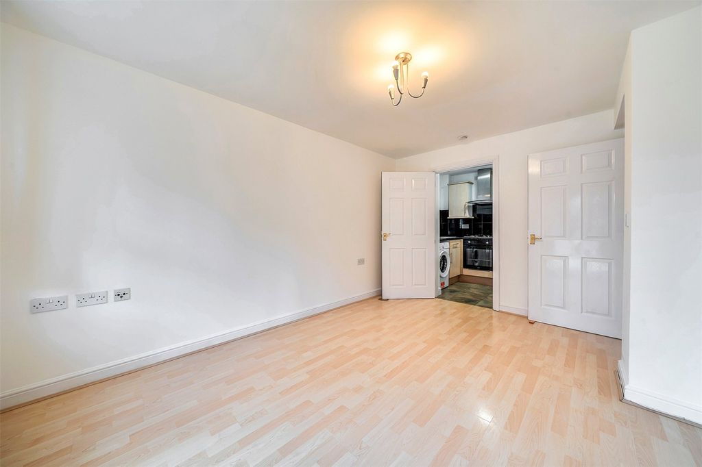 Property photo 3 of 11 Picture No. 04