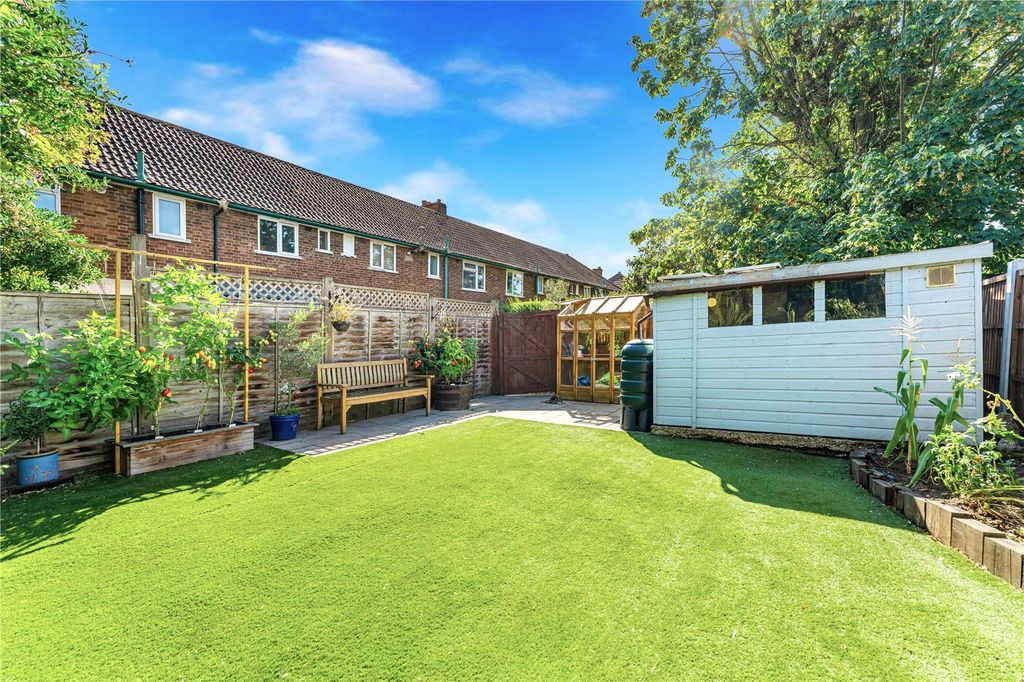 Property photo 3 of 12 Picture No. 16