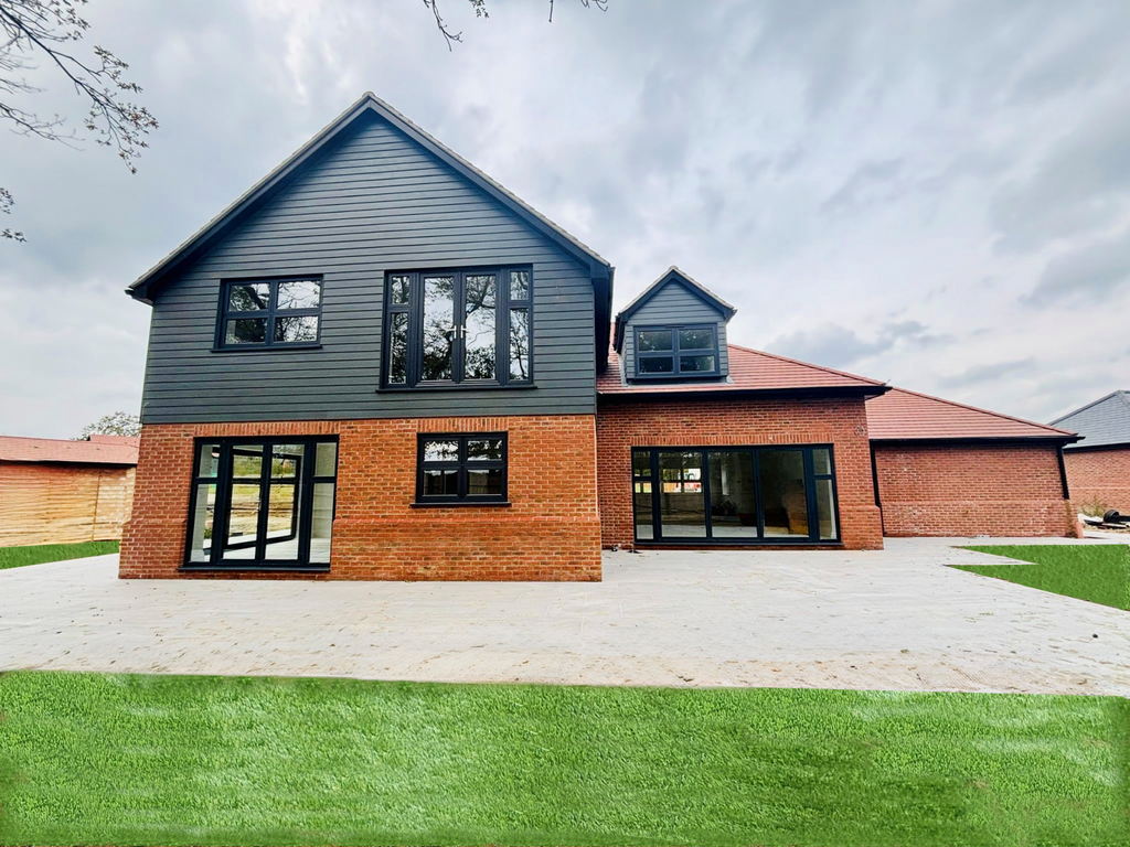 Property photo 3 of 10 Gallery