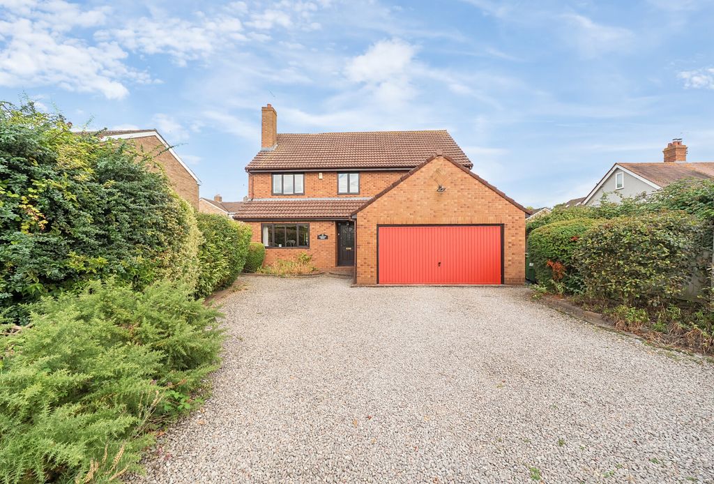 Property photo 1 of 14 1328872-2-68879ce...