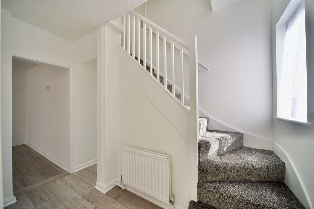 Property photo 2 of 20 Hall