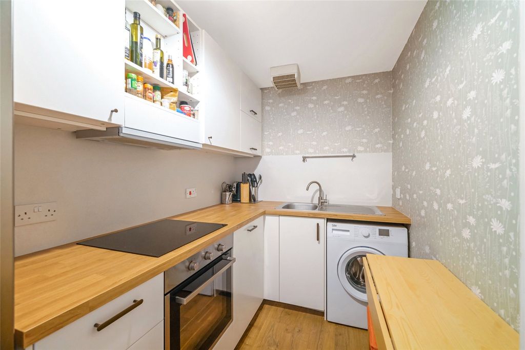 Additional image 7 of 2 bed flat for saleCopperwood Court, Hamilton, Lanarkshire ML3