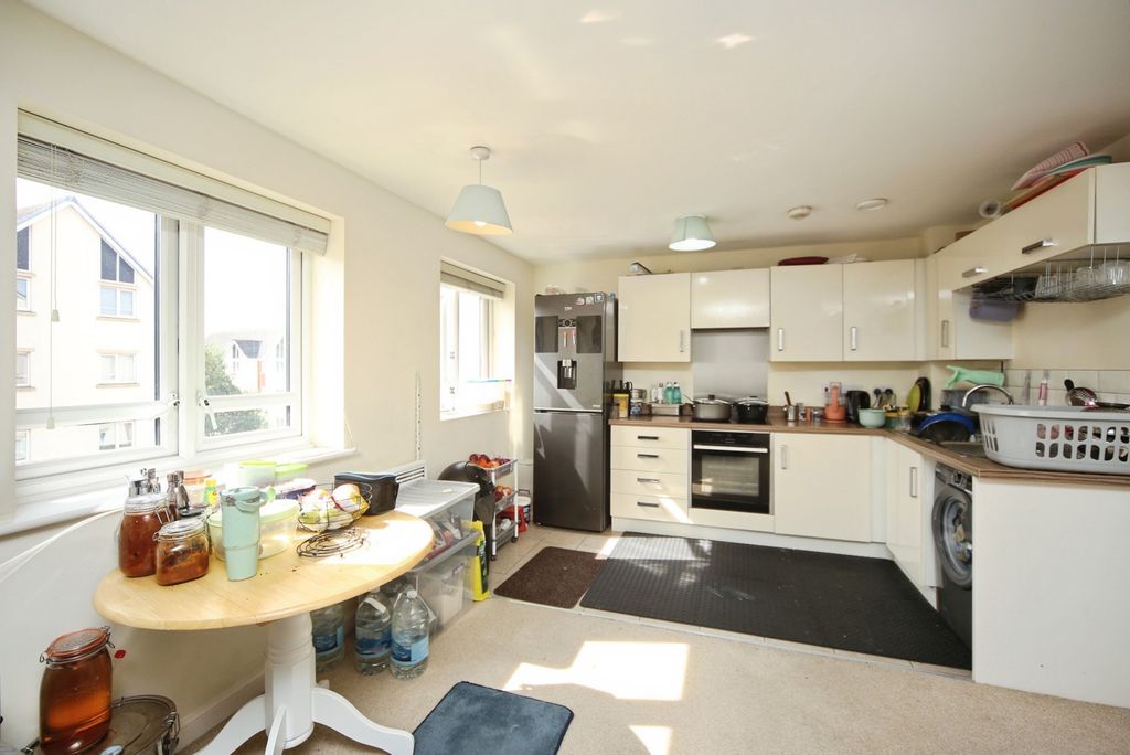 Property photo 3 of 11 Pbox-Img.Jpg