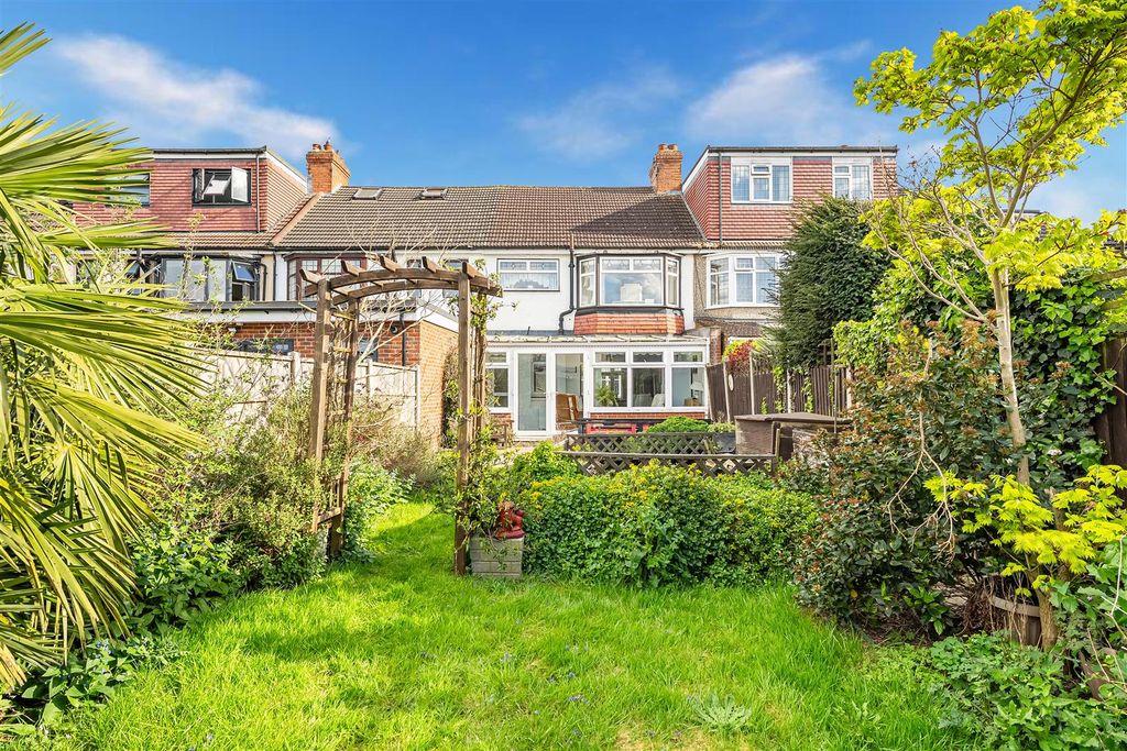 Property photo 2 of 24 02.Jpg