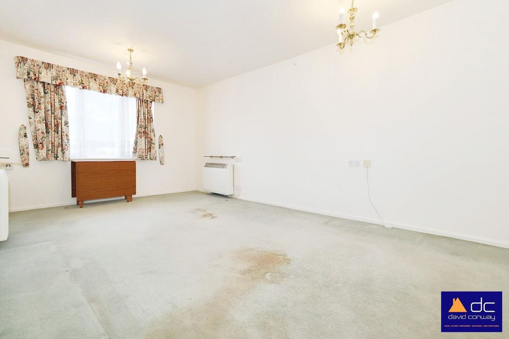 Property photo 2 of 10 Img_6485 E.Jpg