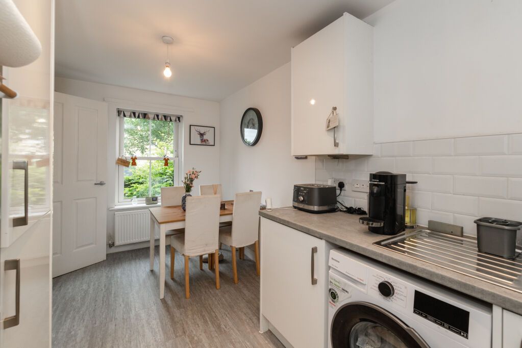 Property photo 3 of 16 Kitchen/Diner