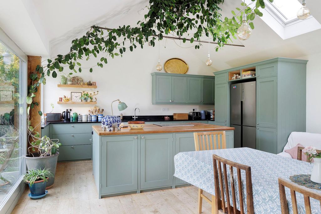 Property photo 3 of 22 Image