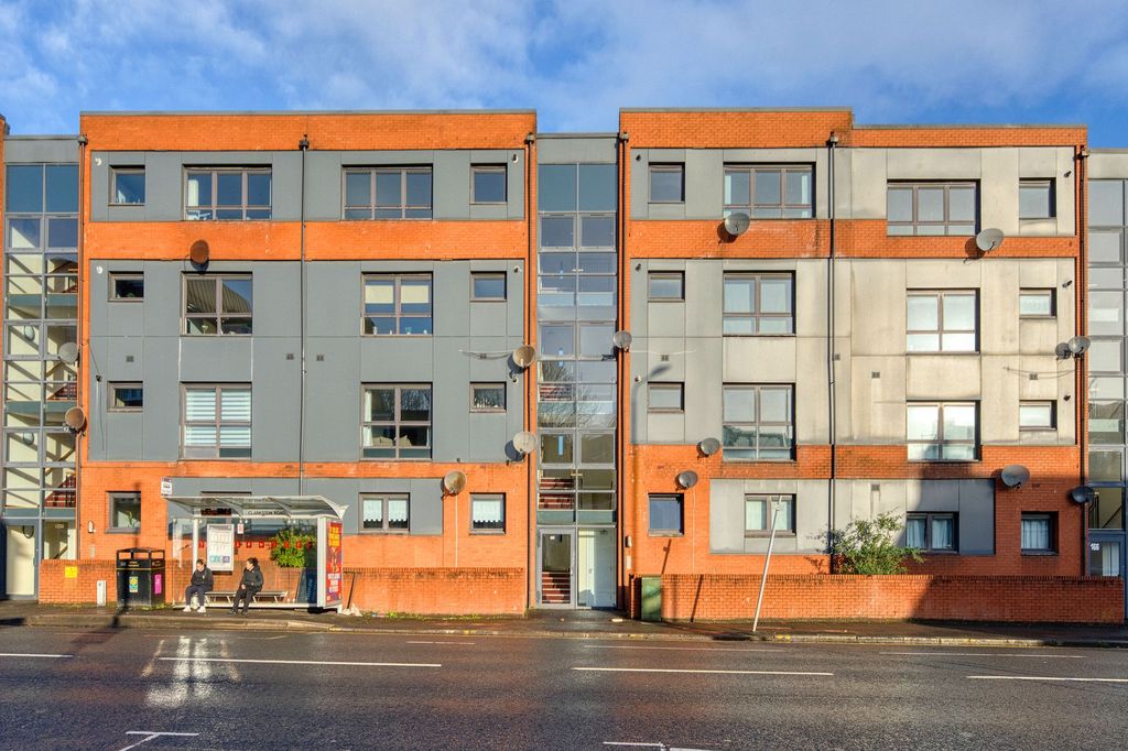 Property photo 1 of 15