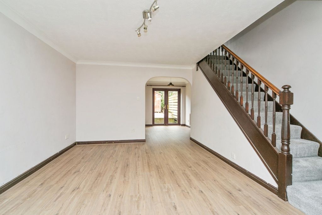 Property photo 2 of 19 Pbox-Img.Jpg