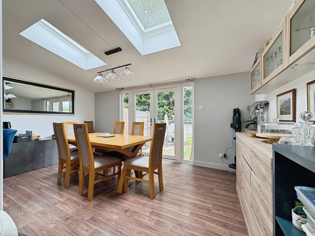 Property photo 3 of 14 Pbox-Img.Jpg