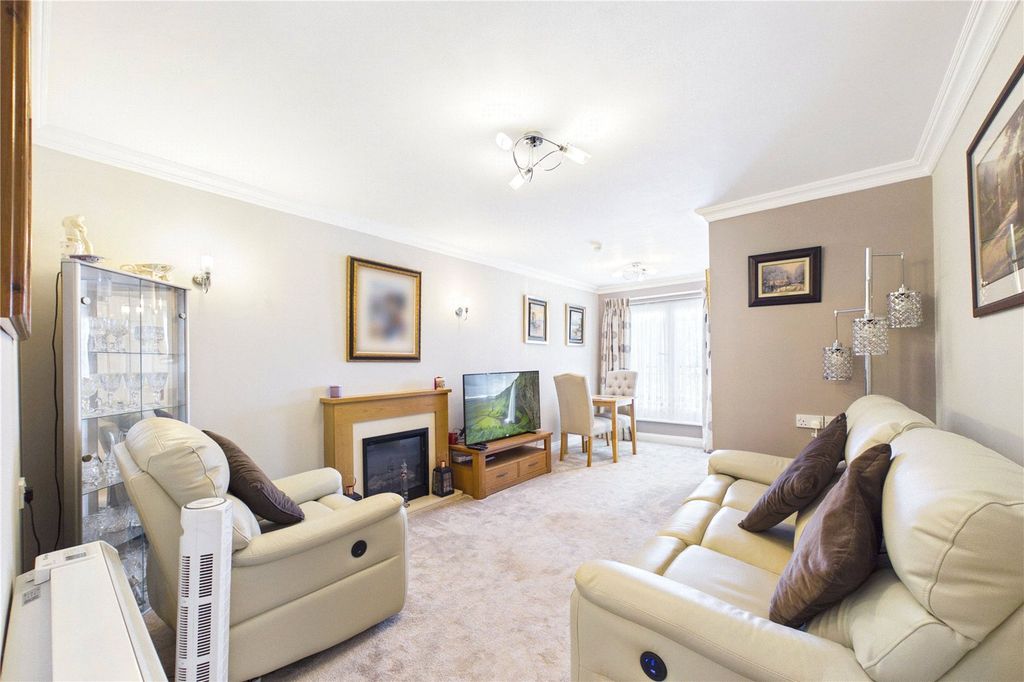 Property photo 2 of 12 Picture No. 05