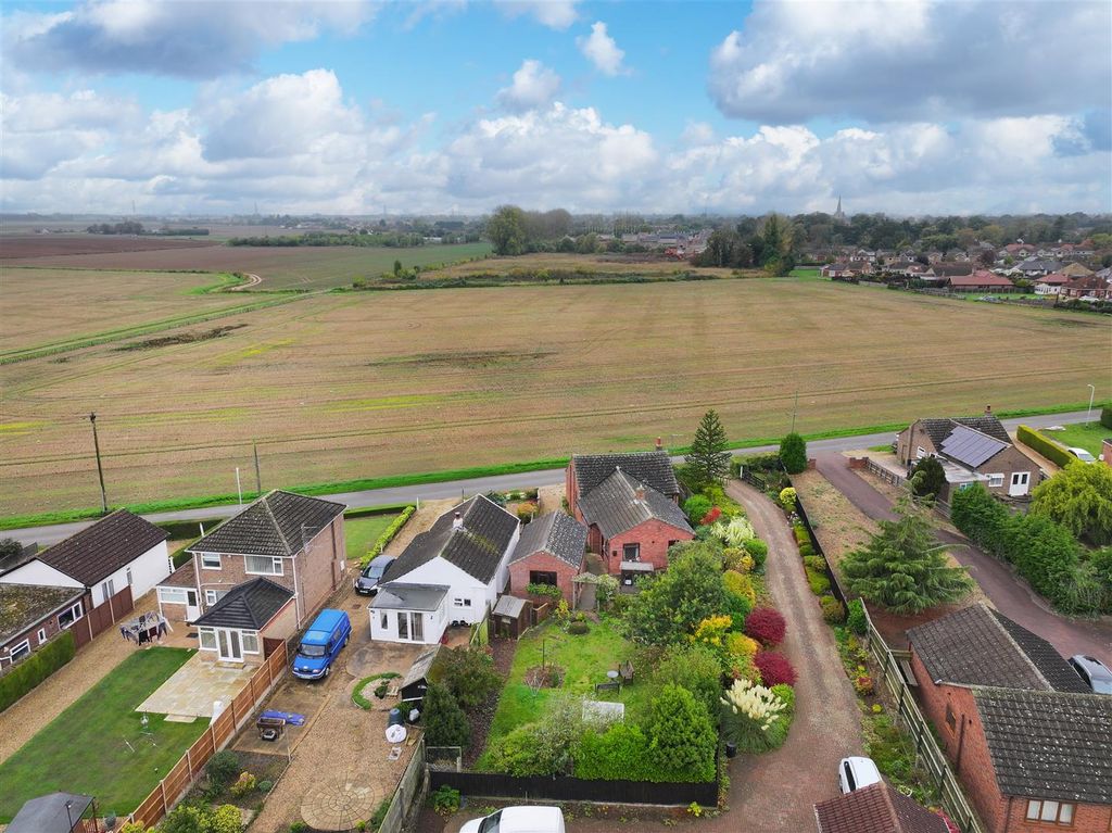 Property photo 3 of 21 Dji_20251012174220_0348_D.Jpg