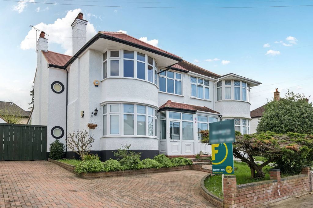 Property photo 1 of 22